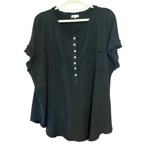 La Miel Black Textured 100% Cotton Gauzy Button Boho Pocket Tee Blouse Large